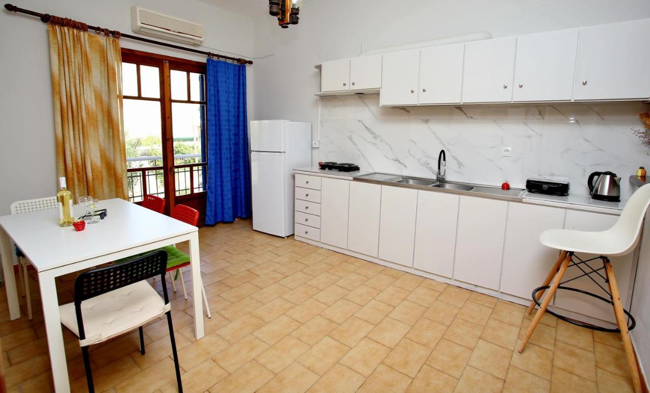 Glaros Apartments Nydri  Eksteriør billede